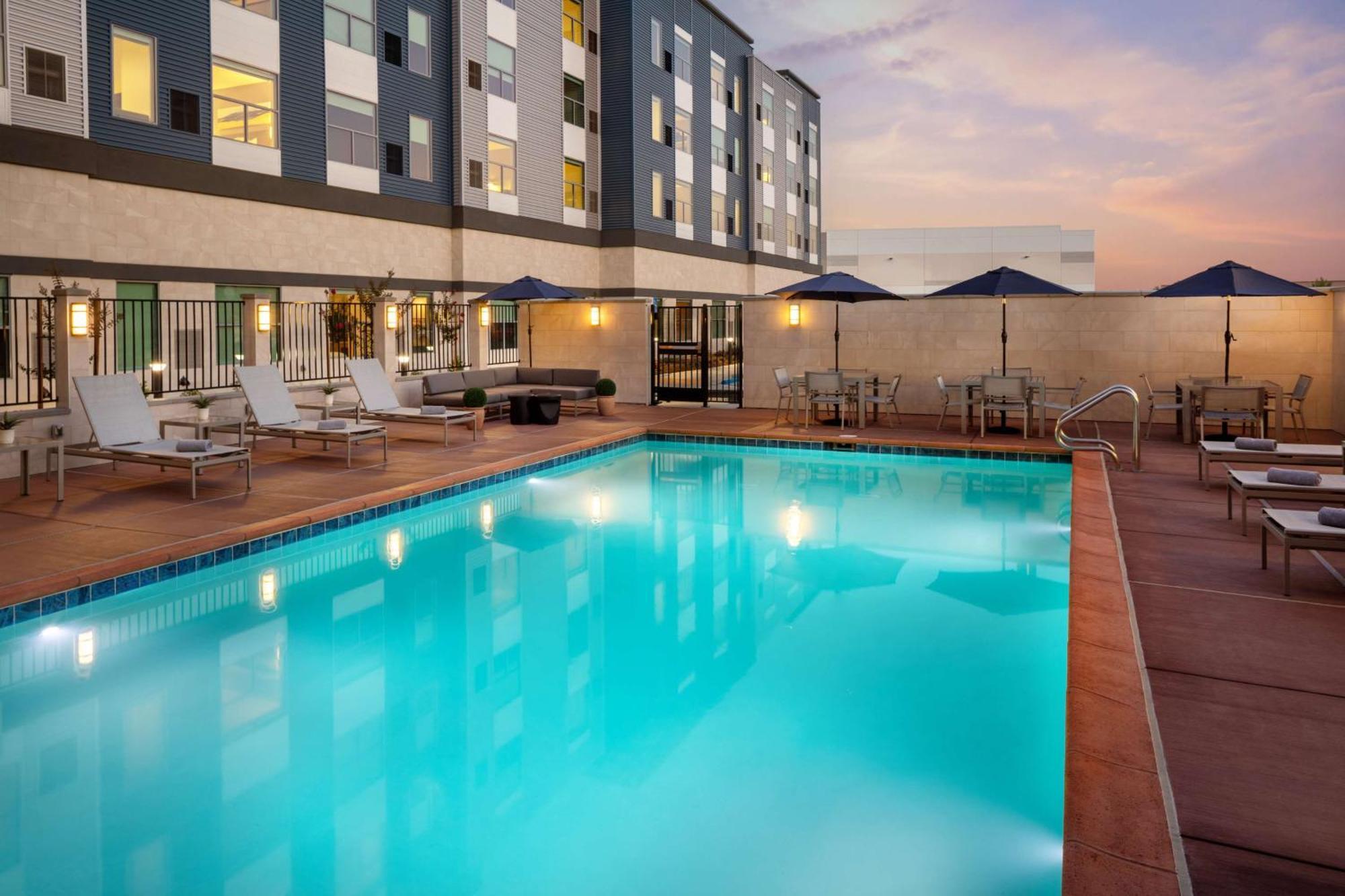 Hyatt House 3*